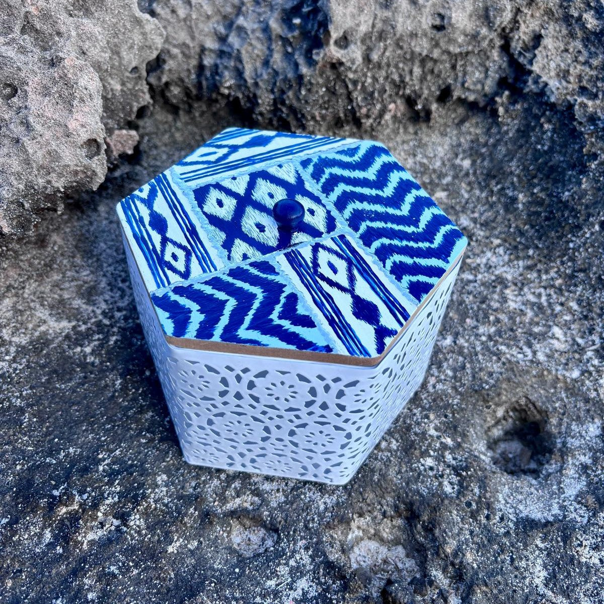 Caja Llengos
