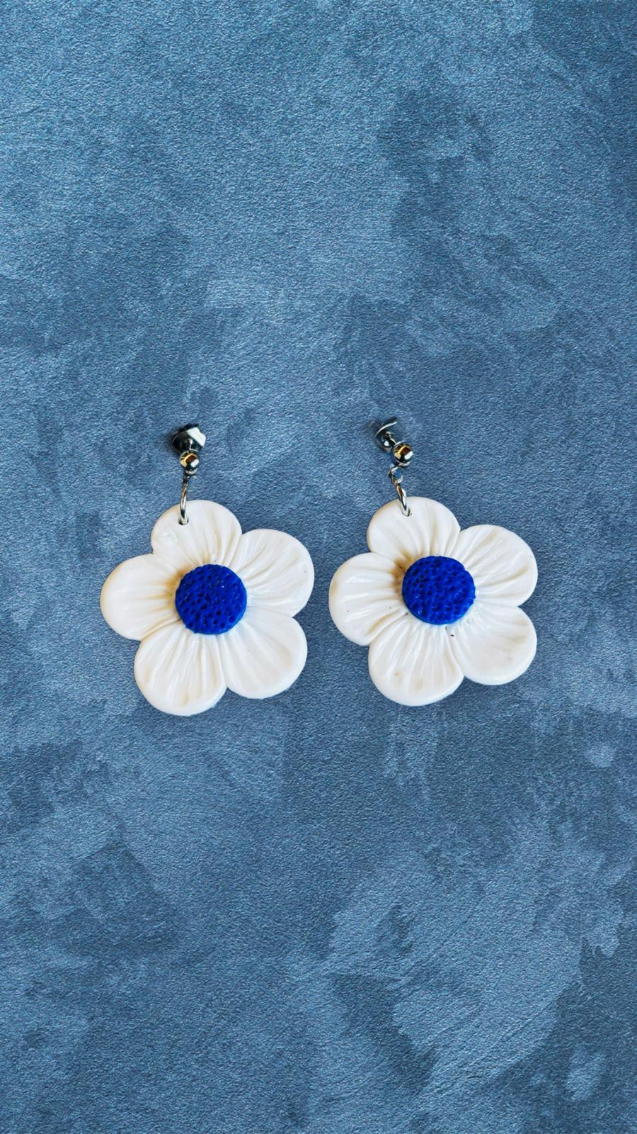 Fresh Bloom - Blue - Pm_Art