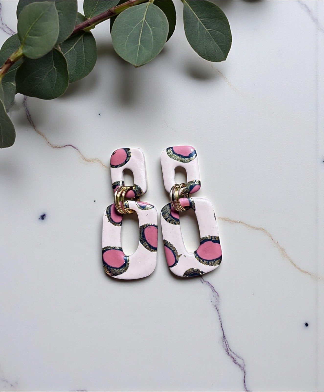 Pendientes Nura