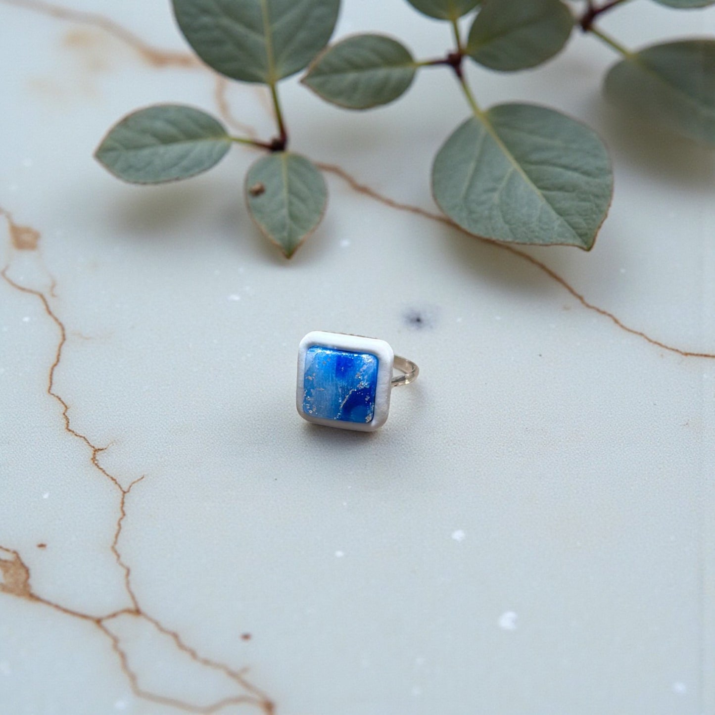 Anillo Asha
